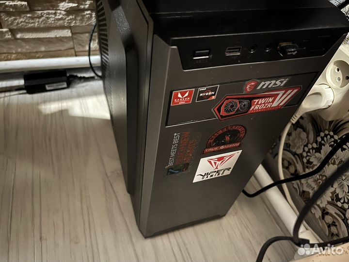 Стационарный компьютер