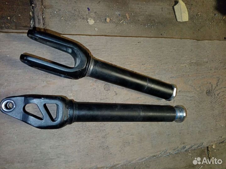 Вилка для трюкового самоката