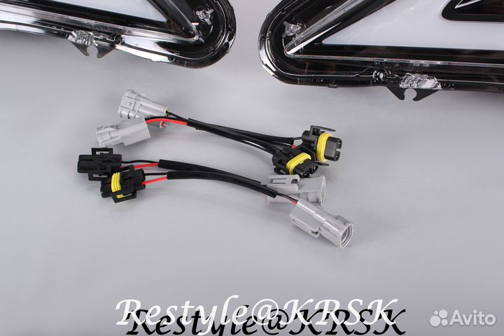 Фары Toyota Camry 50 11-14г Стиль Lexus