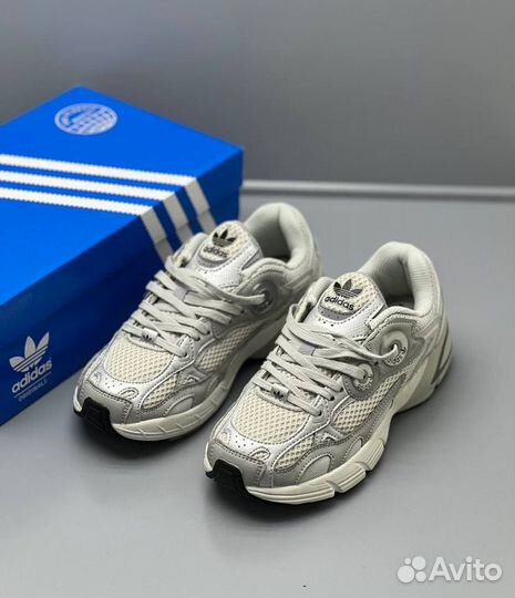 Кроссовки adidas astir серые