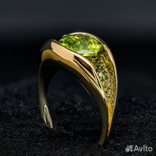 В наличии кольцо 