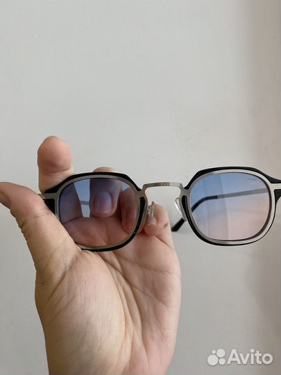 Очки солнцезащитные