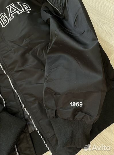Бомбер мужской в наличии гап