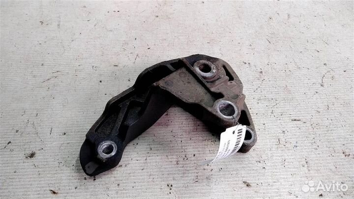 Кронштейн МКПП задний Mazda 3 BK 02-09г