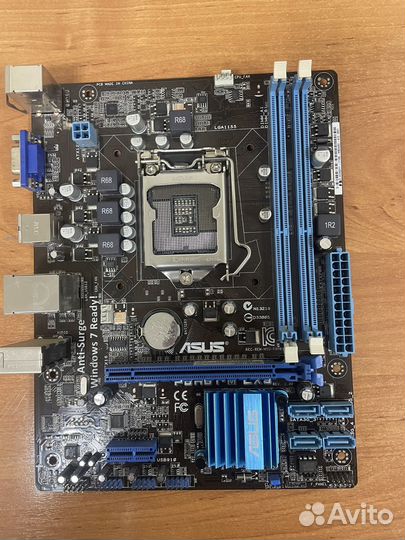 Материнская плата