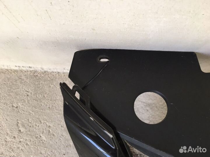 Решетка радиатора Volkswagen Tiguan 2013