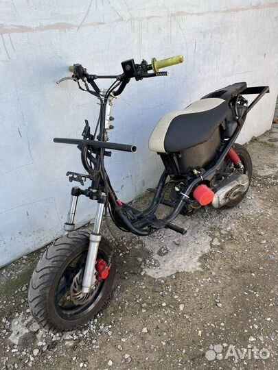 Yamaha aerox (stels benelli)