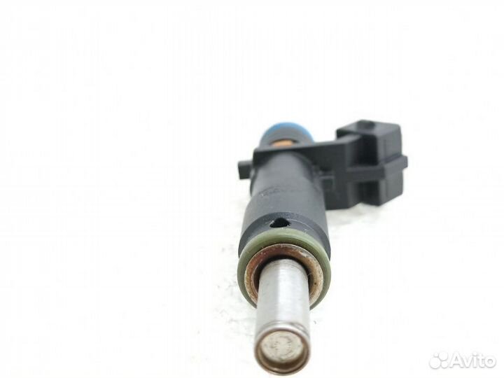 Форсунка топливная Chevrolet Cruze 1.8 F18D4 2011