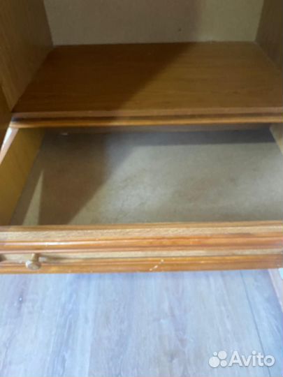 Шкаф плательный бу