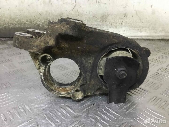 Кронштейн полуоси Ситроен Берлинго 9644772380 9h02