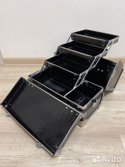 Бьюти кейс для косметики