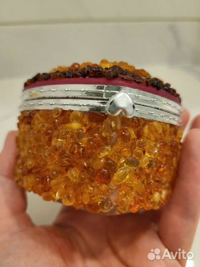 Янтарная шкатулка с зеркалом (стекло в янтаре)