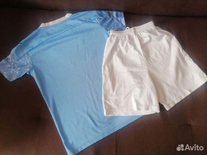 Футбольная форма 