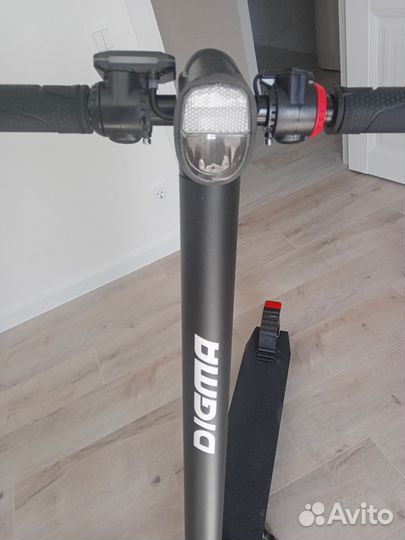 Электросамокат Digma