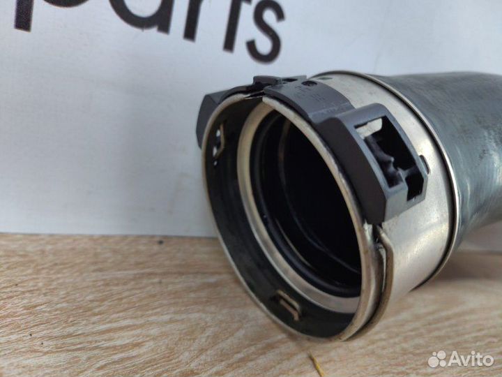 Патрубок интеркулера Bmw 3 F30 N47D20 2013
