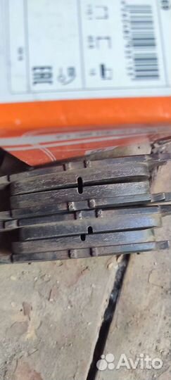 Тормозные колодки Toyota 0446548150