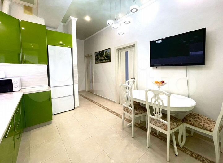 2-к. квартира, 67 м², 8/11 эт.