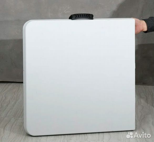 Стол пластиковый-чемодан 122х61х74см