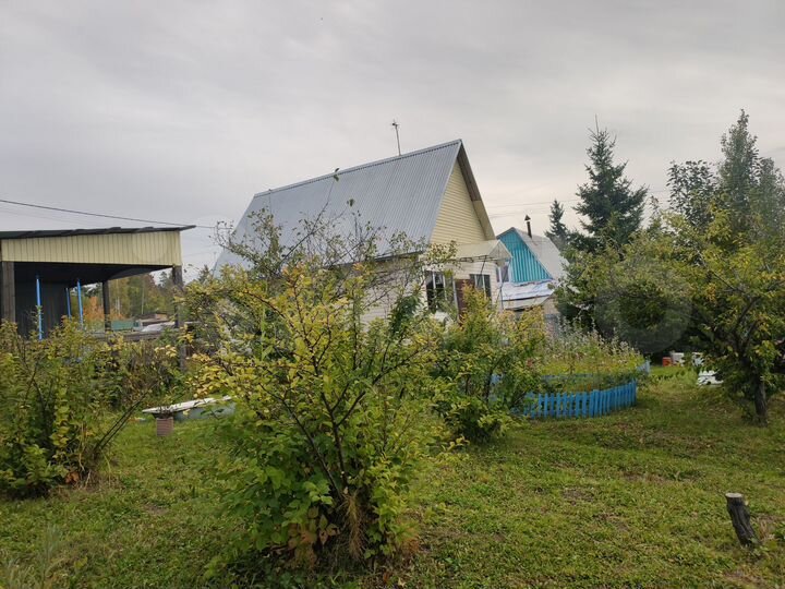 Дача 30 м² на участке 10 сот.