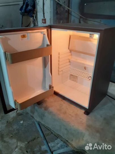 Минихолодильник/минибар(безшумный)