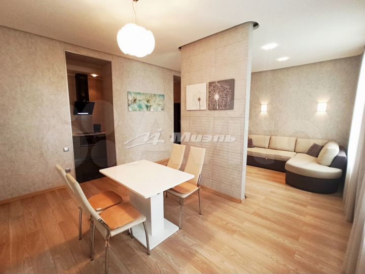 4-к. квартира, 81 м², 2/3 эт.