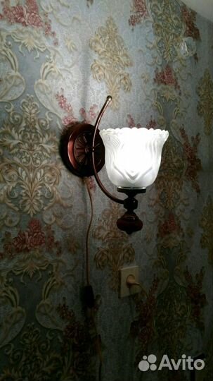 Светильник настенный (бра)