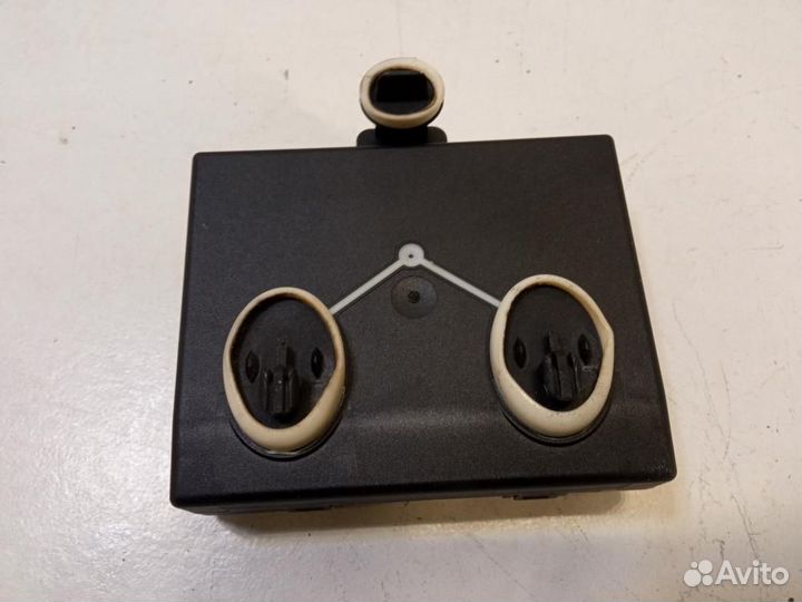 Блок управления дверями Audi А4 В8 8K2