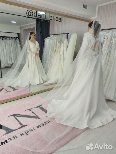 Свадебное платье 44 46 с рукавами