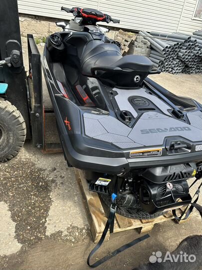 Гидроцикл BRP RXT 300 RS