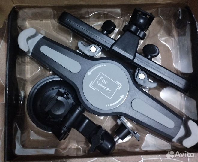 Автомобильный держатель для планшета