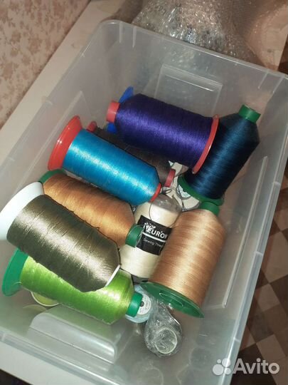 Нитки швейные бабины