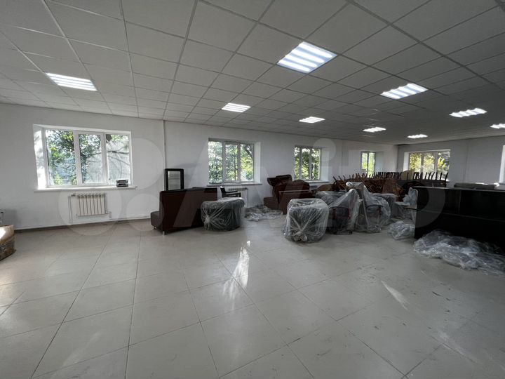 Офис, магазин на втором этаже 226.9 м² Аэродромная