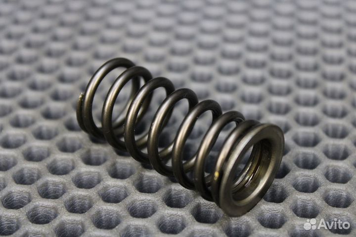 Пружина клапана Nissan Cima GF50 VK45DD