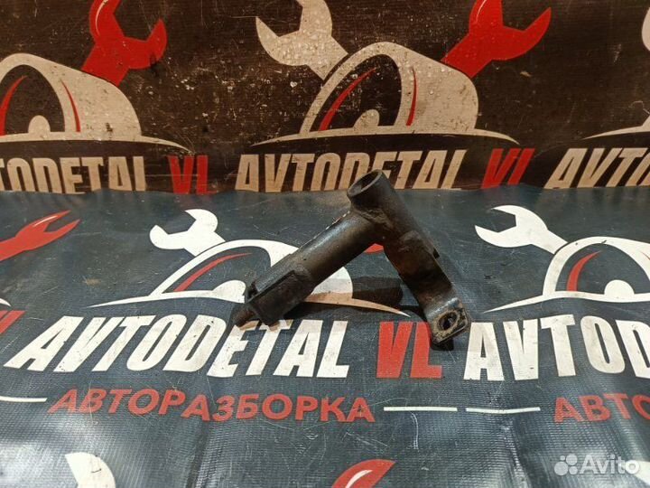 Кронштейн бампера передний правый Kia Sorento BL