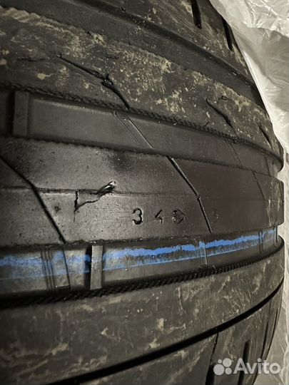 Nokian Tyres Hakka Black SUV 265/45 R21 104Y