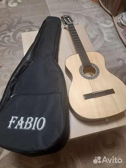 Акустическая гитара belucci 3/4