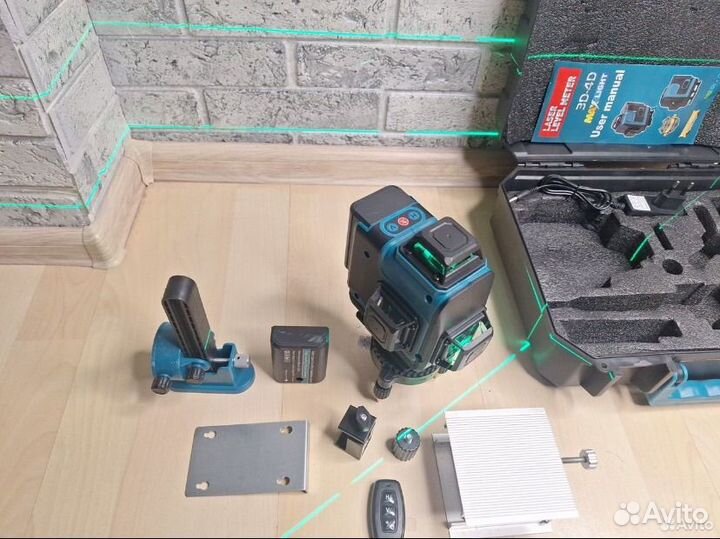 Лазерный уровень Makita 4D