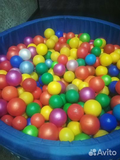Детский сухой бассейн с шариками