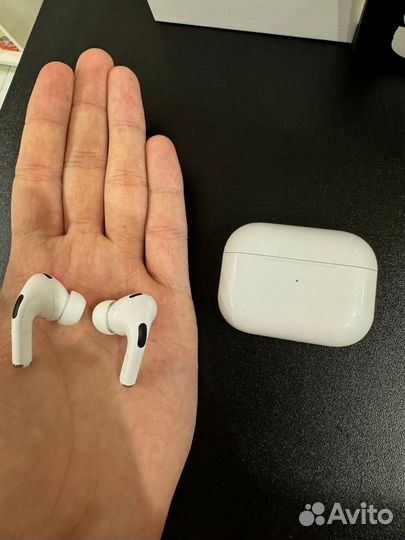 AirPods Pro с качественным микрофоном