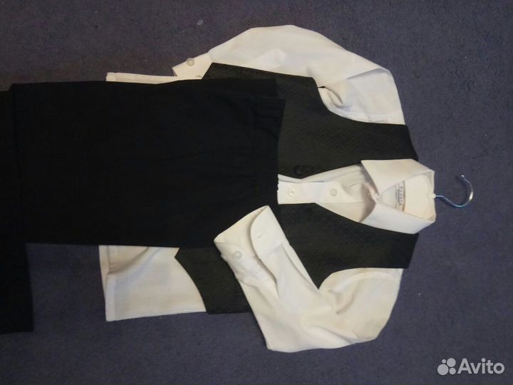 Костюм нарядный