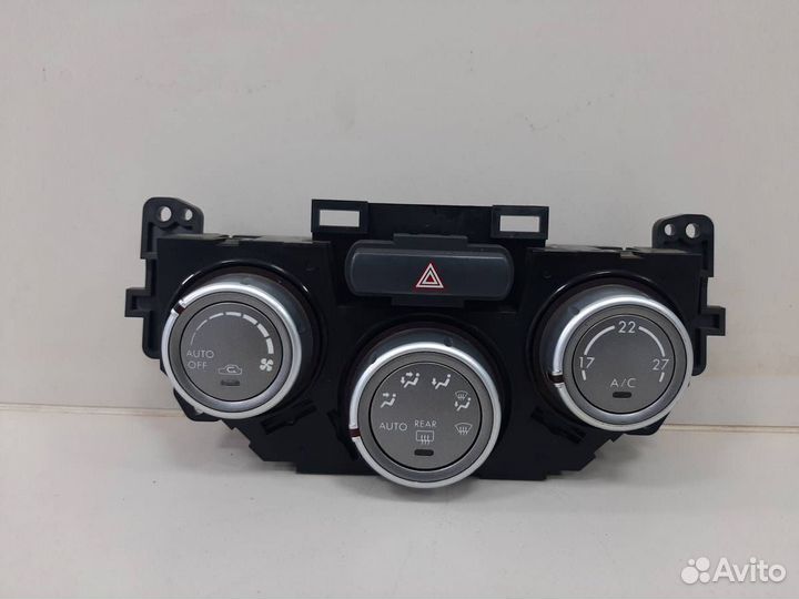 Блок управления климатической установкой Subaru Im