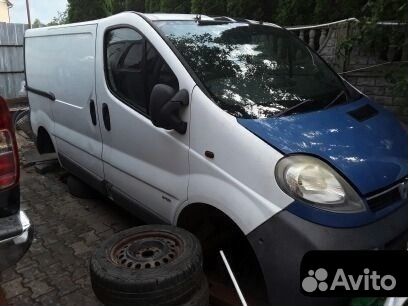 Opel Vivaro Опель Виваро куз 2003