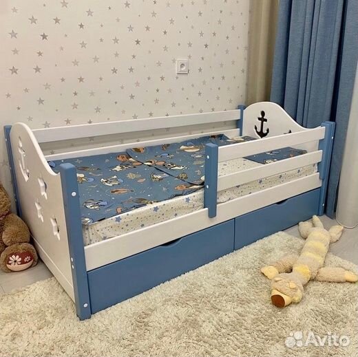 Детская кровать из массива сосны