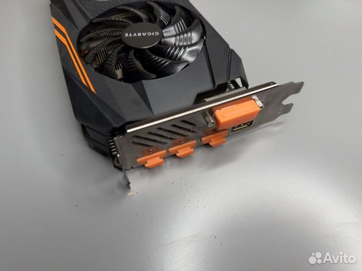 RX 580 8GB gigabyte aorus