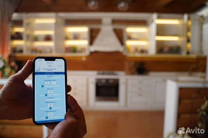 Умная подсветка мебели и гарнитура с датчиками дви