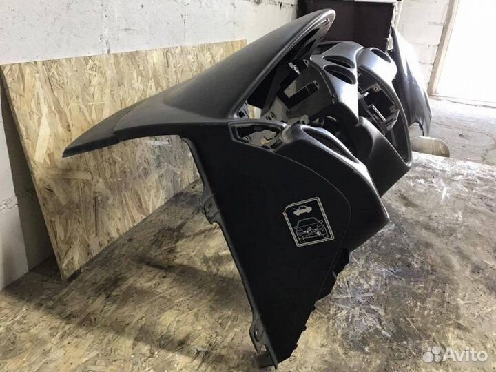 Торпедо Ford Focus 1 купе 1.8 1999