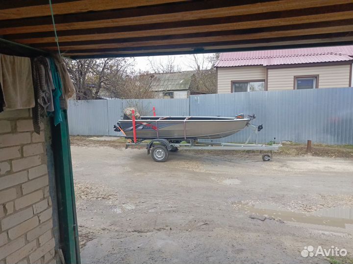 Комплект прицеп мотор лодка Windboat 4.0 Evo