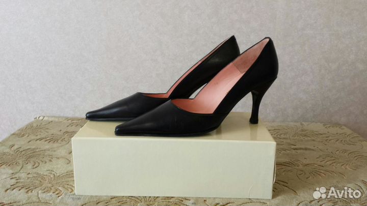 Новые, модельные туфли