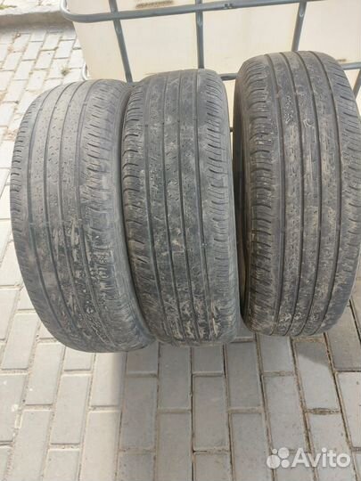 Dunlop Grandtrek ST30 225/65 R17 102H