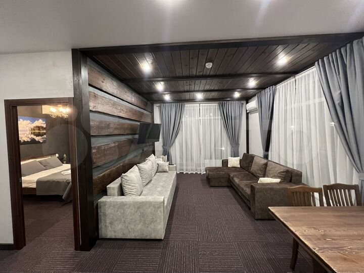 1-к. квартира, 64 м², 3/8 эт.